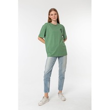 Achaeans Nakışlı Zeytin Yeşili Oversize Büyük Beden T-Shirt Koyu Yeşil