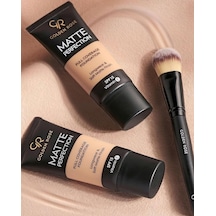 Matte Perfection Foundation - Natural 02 - Yoğun Kapatıcı Mat Fondöten Çok Renkli
