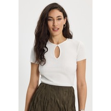 Tudors Kadın Slim Fit Dar Kesim %100 Pamuk Bisiklet Yaka Kısa Kol Ekru Crop-50376