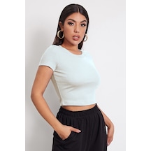Kadın Zarif Dokunuş Beyaz Yuvarlak Yaka Yarım Kol Crop Top Bluz