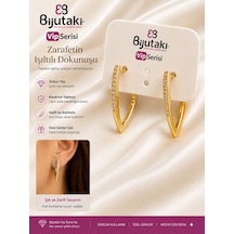 Gold Renk Taşlı V Model Küpe