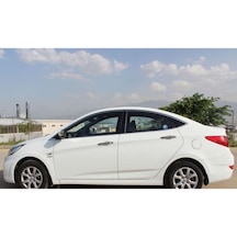 Hyundai Accent Blue Cam Çerçevesi Tamtur Krom Nikelajı 2011-2017