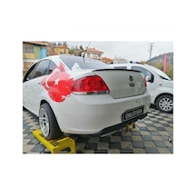 Fiat İle Uyumlu Linea Bagaj Üstü Spoiler Piano Black