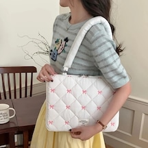 Fochsia Kore Tarzı Pembe Laptop Çantası 33.02-35.56cm Macbook Uyumlu Nakışlı Pembe