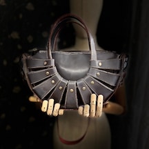 Carıdea El Yapımı Hakiki Deri Bayan Çanta, Clutch, El Omuz Çantası V63 Antrasit Carıdea El Yapımı Hakiki Deri Bayan Çanta, Clutch, El Omuz Çantası V63 Antrasit