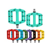 Brıvıga - Kırmızı Nylon Gövdeli, Cnc İşlemeli Cr-mo Akslı, 3 Kapalı Rulmanlı Pedal 101x113mm