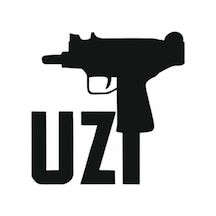Uzi Oto Cam Sticker Siyah 13 13 Cm