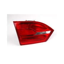 STOP LAMBASI İÇ SOL JETTA 2011-