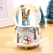 Işikli Kar Püskürten Kiş Masali Temali Kar Küresi