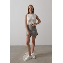 Gülsüm Aydın Saten Kolsuz Belki Lastikli Bluz - Ekru Ekru