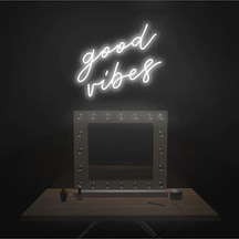 Good Vibes Yazılı Neon Tabela Beyaz
