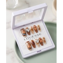Louésse Capy Café Love Takma Tırnak 10 Lu Kapibara Figürlü Kahve Ton Cute Nail