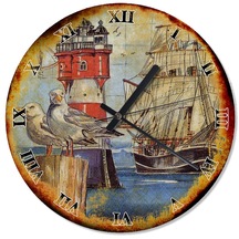 Eski Zeminde Gemi Martlar Ve Deniz Feneri Duvar Saati