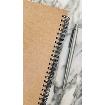 Kraft Kapaklı Spiralli Notebook, A5 Boyut, 100 Sayfa Kareli Açık Gri
