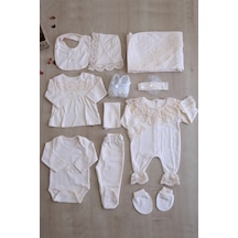 Kız Bebek Bej Natıral Pamuk Kumaş Dantelli Lüks 10 Lu Hastane Çıkışı Defne Sabunlu Set Stl6407