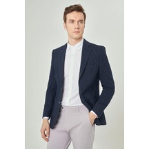 Bisse Pck 22242 Slim Fit Mono Yaka 2 Düğme Çift Yırtmaç Laci Pck22k22242 D39 Lacivert Bisse Pck 22242 Slim Fit Mono Yaka 2 Düğme Çift Yırtmaç Laci Pck22k22242 D39 Lacivert