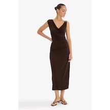 Defacto Regular Fit Kolsuz Midi Elbise F9240ax25aubn267 Kahve