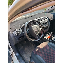 2005 - 2012 Modellerine Uygun Seat LeonTorpido Koruma Halısı Siyah Kenar Renk Siyah