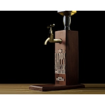 Bk Gift Kişiye Özel Kabartma İsimli Baba Tasarımlı Musluklu Ahşap Viski Standı-9 Viski Çeşmesi, Doğum Günü Hediyesi, Babaya Hediye Kobitmeyen138064 Bk