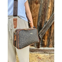 Just Polo Kadın Günlük Kullanıma Uygun Baskılı Ayarlanabilir Askılı Şık Omuz Çantası Ebat: 26 X 16 Cm Kahverengi - Taba