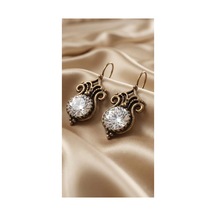 Bronz Kristal Taşlı Vintage Kadın Küpe Beyaz - 935450377 Beyaz