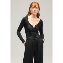 Siyah
