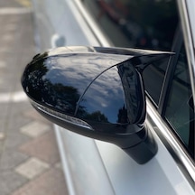 Volkswagen Passat B8 Yarasa Ayna Kapağı Parlak  Siyah