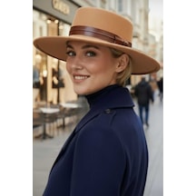 Uniquetrenders Kadın Geniş Kenarlı Şeritli Kaşe Gondol Şapka Camel