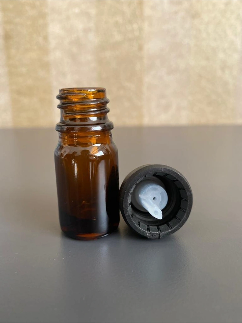 5ml Kahverengi Cam İçten Damlalıklı Şişe Siyah Kapak, 100 Adet, Damlalıklı Şişe, Damlatmalı Şişe
