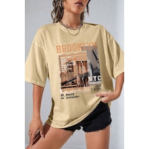 Unisex Brooklyn Baskılı Tasarım Tshirt Bej