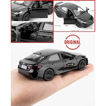 Uzak Doğu Serisi Toyota Camry Siyah Açılır Kapılar Diecast Çek Bırak Metal Model Araba 11 Cm 1:32
