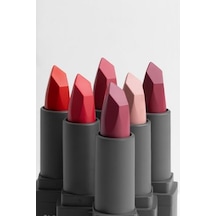 Uzun Süre Kalıcı Yoğun Renk Veren Nemlendirici Parlak Ruj - Glossy Lipstick 304 Nude Apricot 0
