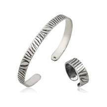 Stillove Gümüş Zebra Desenli Bileklik ve Yüzük Set Stillove Gümüş Zebra Desenli Bileklik ve Yüzük Set