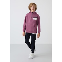 Kırmızı - Lacivert