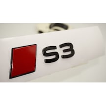 Dk Tuning S3 2025+ Bagaj Siyah Kırmızı Yazı Logo Arma Audi İle Uyumlu Bagaj Arma