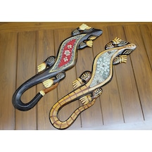 River World Figürü Kertenkeleduvara Asılabilen Ahşap