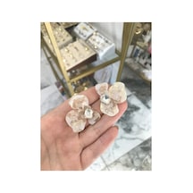 Taş Detaylı Menekşe Model Küpe Krem