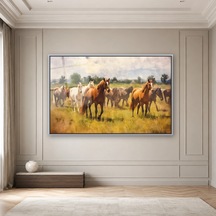 Yeşil Çayırda Koşan Atlar Gümüş Çerçeveli Cam Tablo