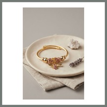 Bezos Pembe Arı Model Gold Renk Charm Bileklik Mmbz