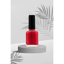 Narçiçeği Kırmızı Oje 13 - Yüksek Pigmentli Uzun Süreli Kalıcılık Hızlı Kuruma - Nail Lacquer 13