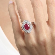 Mia Vento Effective Diamond Venedik Dansı Sentetik Yakut Taşlı Gümüş Yüzük