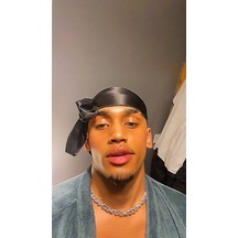 Siyah