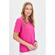Kadın V Yaka Flamlı Kumaş Basic Tshirt Fuşya Fuşya