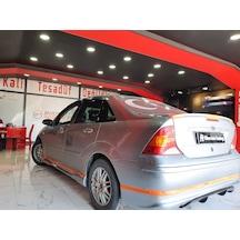 Focus1 Sedan Spoiler ---Fibersan Tuning