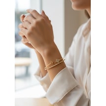 Yonca Model Pirinç Gold Renk Kadın Bileklik Altın