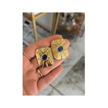 Vintage Kare Model Gold Çerçeveli Lacivert Taş Detaylı Küpe Altın