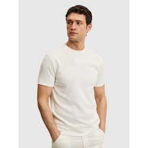 Beyaz Slim Fit Dokulu Bisiklet Yaka T-shirt