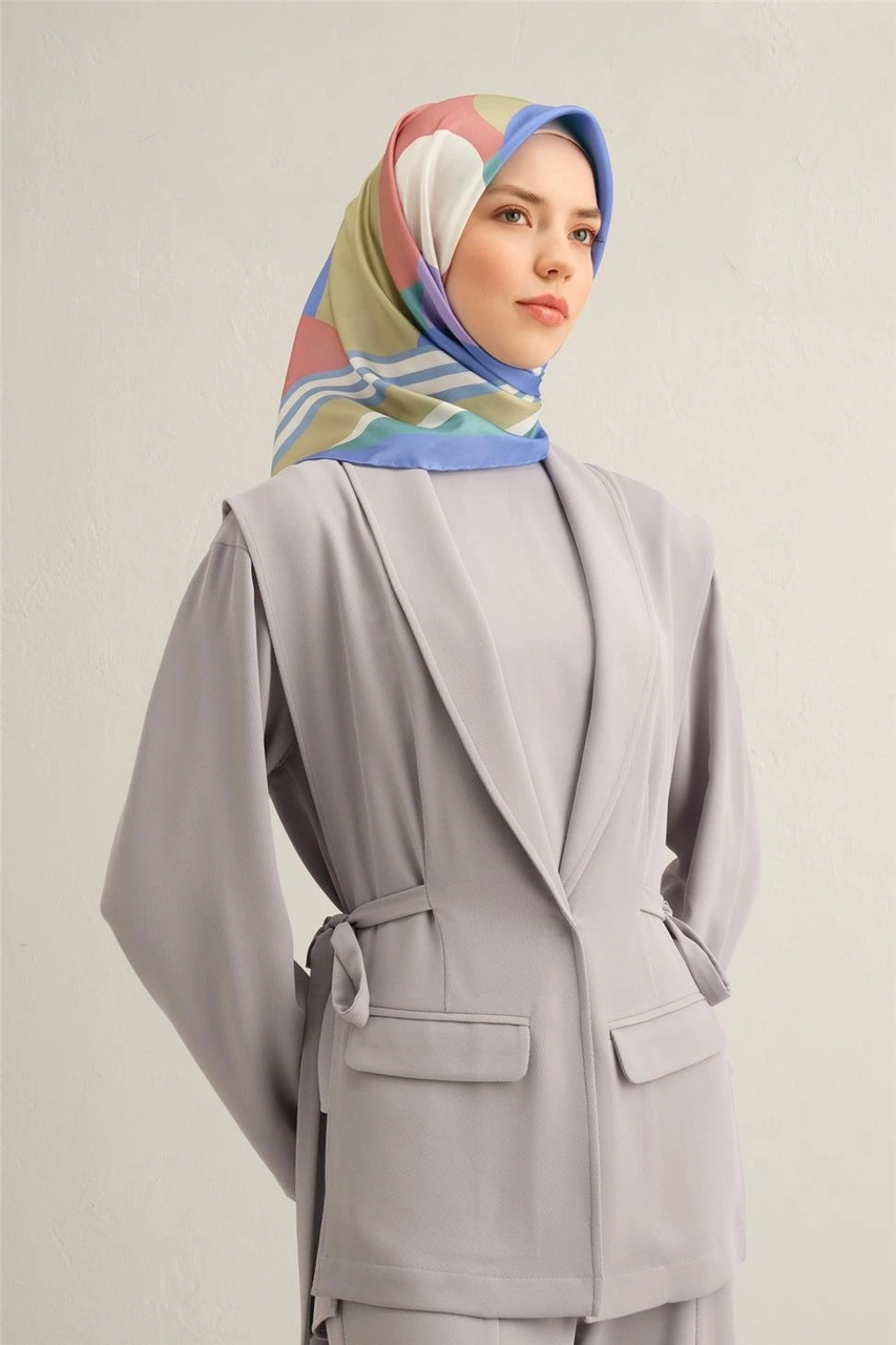 Armine Geometrik Desenli Saf İpek Twill Eşarp 9313d 56 Mavi