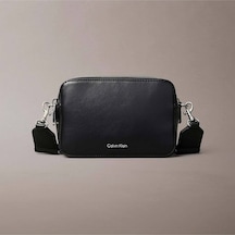 Calvin Klein Kadın Marka Logolu Ayarlanabilir Omuz Askılı Şık Görünüşlü Gündelik Kullanıma Uygun Si-10191 Siyah-gümüş