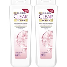 Clear Kepeğe Karşı Yumuşak ve Parlak Saçlar Şampuan 2 x 485 ML
